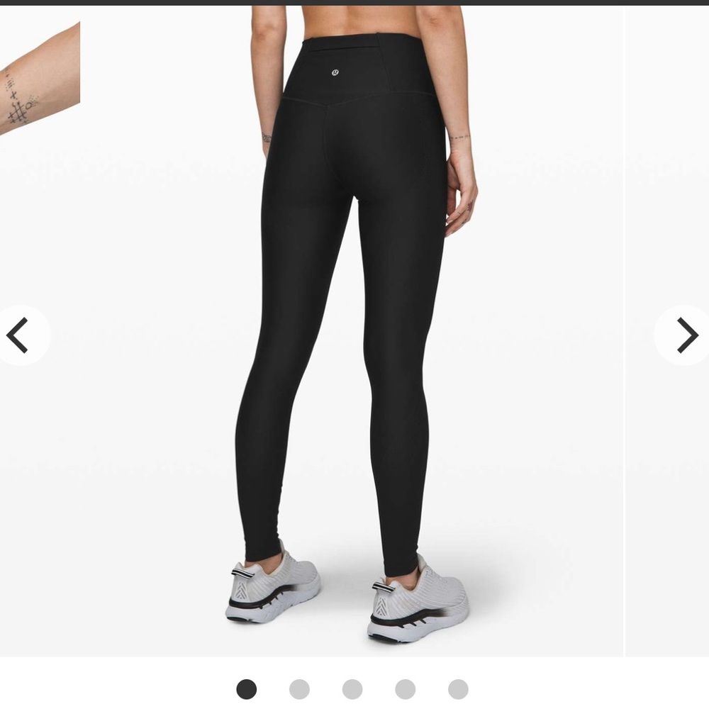 Lululemon mapped out tights. Size 2 & 28’ length
